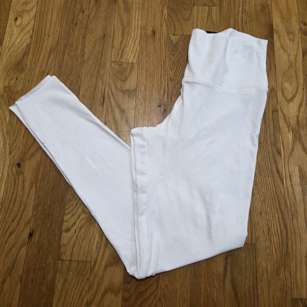 TNA Atmosphere Chill High Rise 7/8 Legging In White
